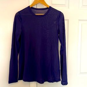 Lululemon sheer overlap top